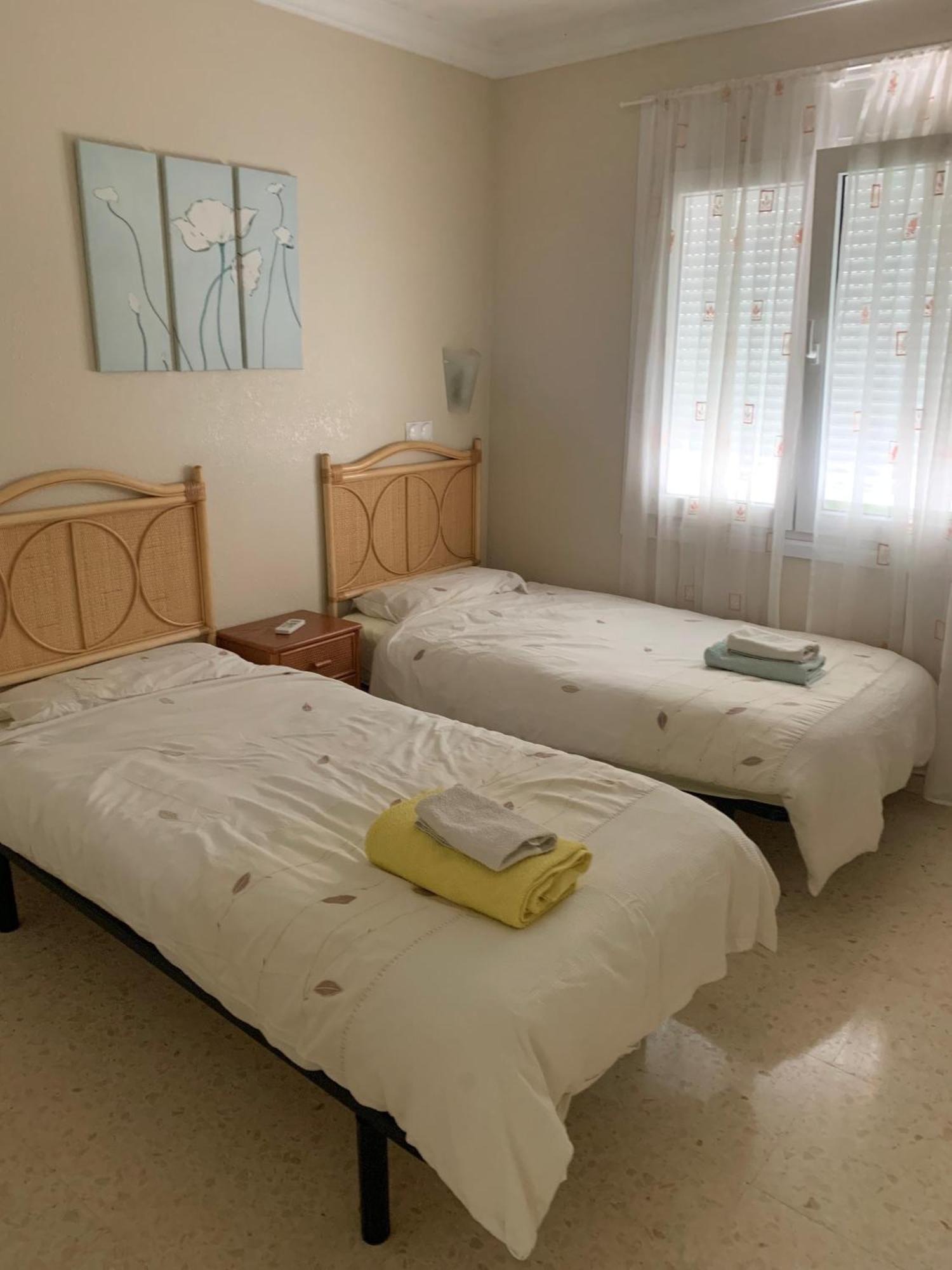 House With Garden At Oliva Nova Golf & Beach Resort Les Deveses エクステリア 写真